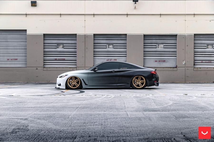  Infiniti Q60 on Vossen Wheels (HF-1) 2019 года  (фото 9 из 22)